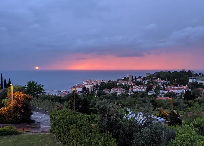 Captain\'S Cabin Piran - Free Parking