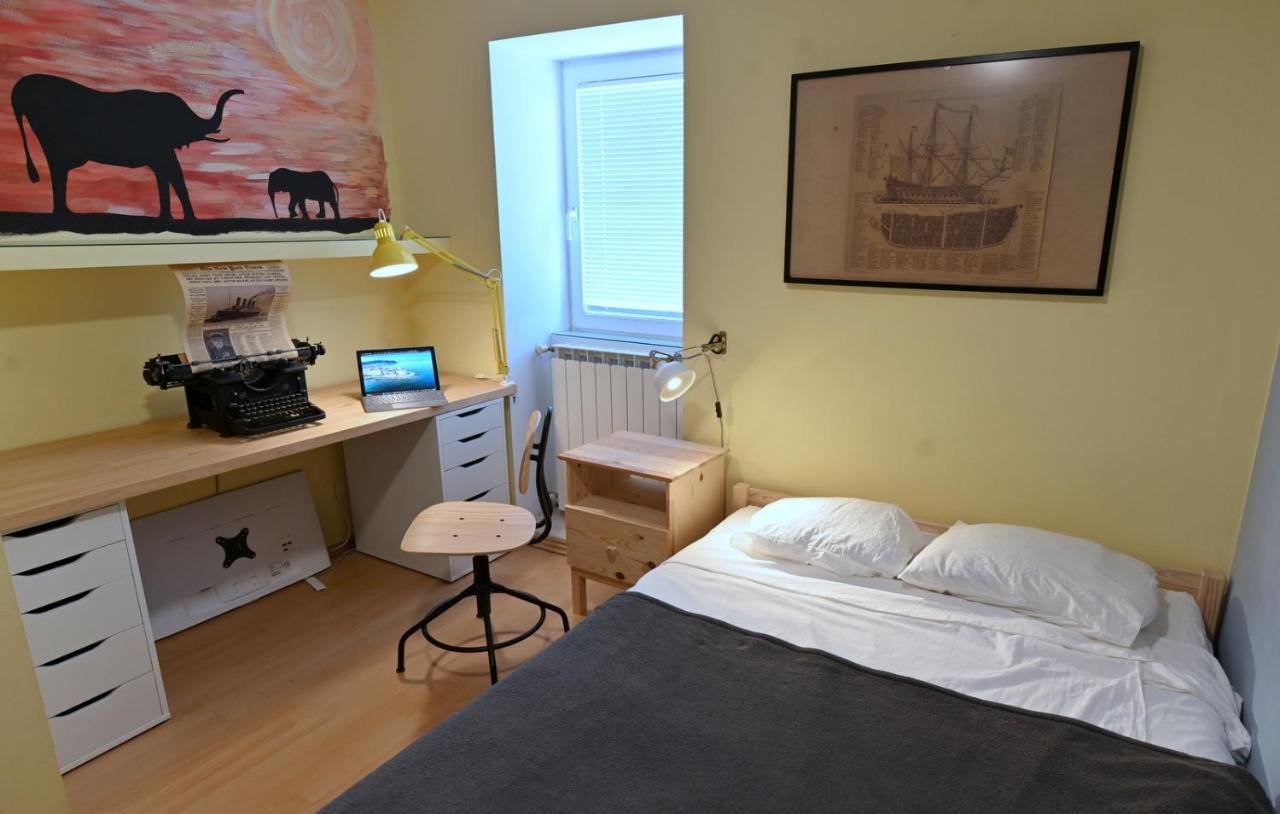Captain's - Free Parking Apartment *
